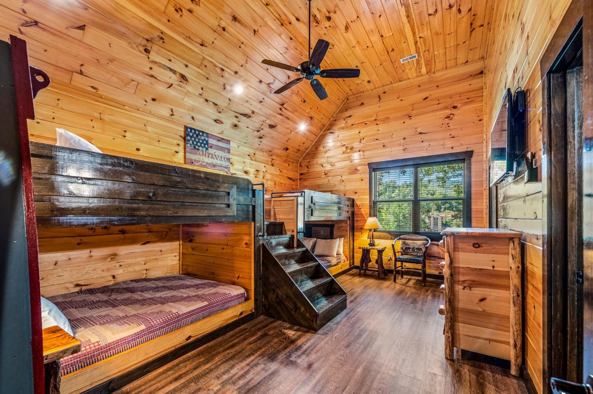 The Mighty Crabapple Manor By Stony Brook Cabins جاتلينبرج المظهر الخارجي الصورة