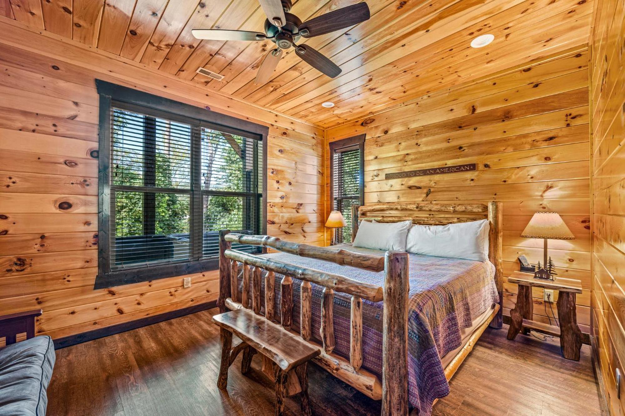 The Mighty Crabapple Manor By Stony Brook Cabins جاتلينبرج المظهر الخارجي الصورة