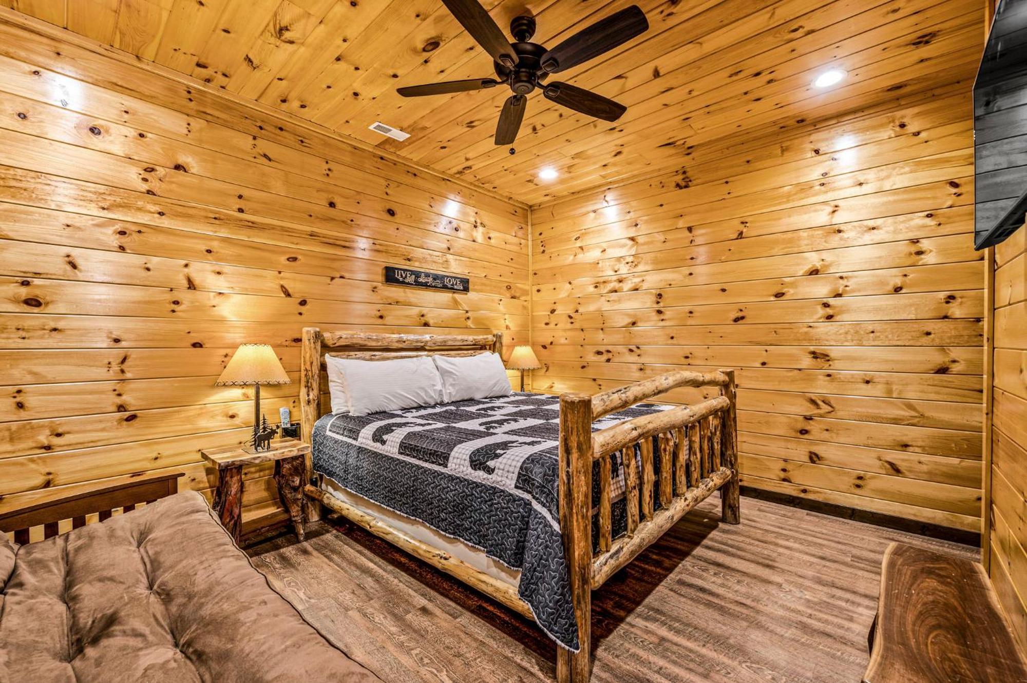 The Mighty Crabapple Manor By Stony Brook Cabins جاتلينبرج المظهر الخارجي الصورة